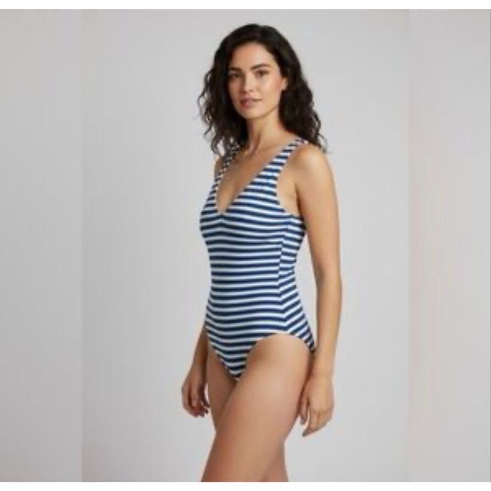 Aritzia Babaton swim contourone piece blue tripped v neck thong bodysuit